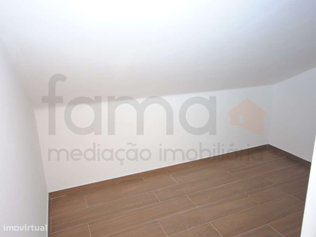 T3 Duplex com terraço centro da Parede-42