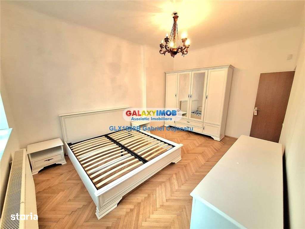 Ap. 3 camere in vila S+P+2et\/85 mp\/an1936\/ zona Carol-Armeneasca - Imagine principală: 4/20