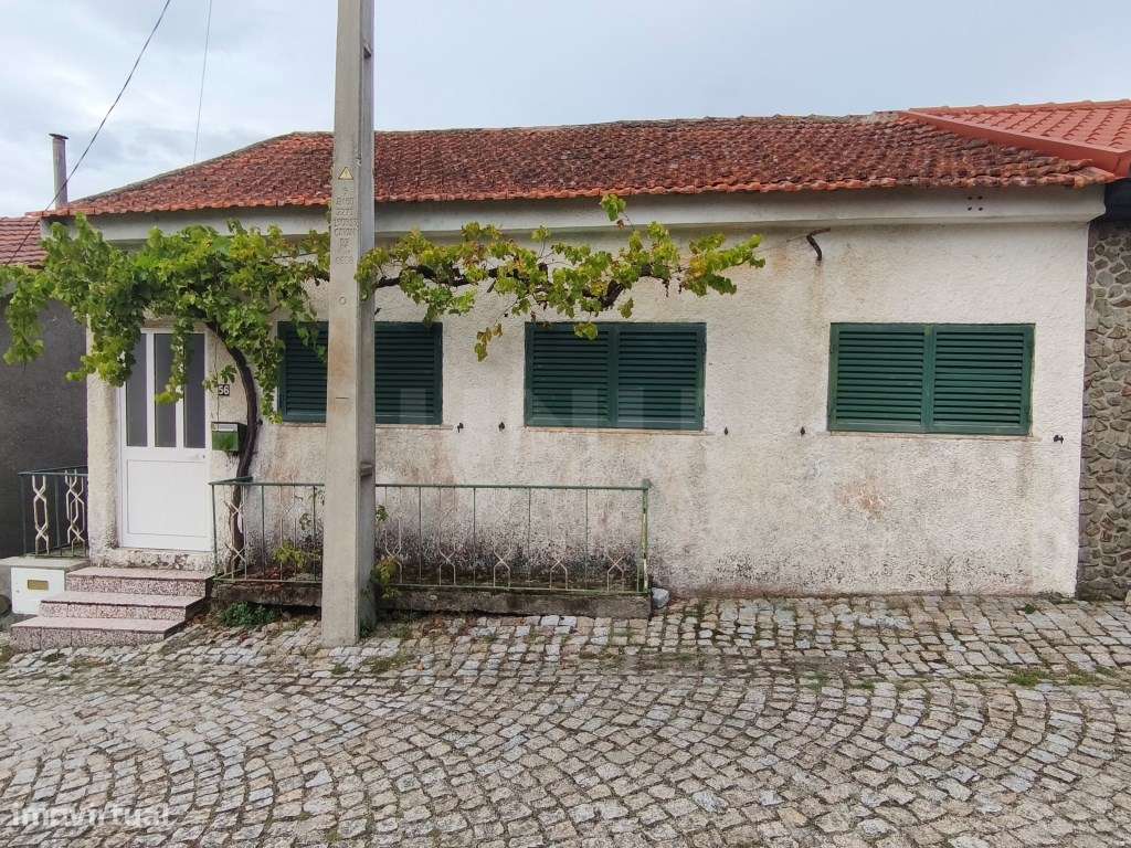 Moradia a preço económico-1