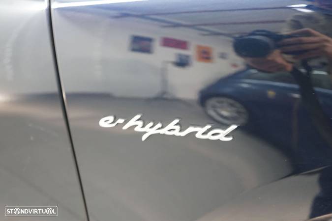 Porsche Cayenne E-Hybrid - 10