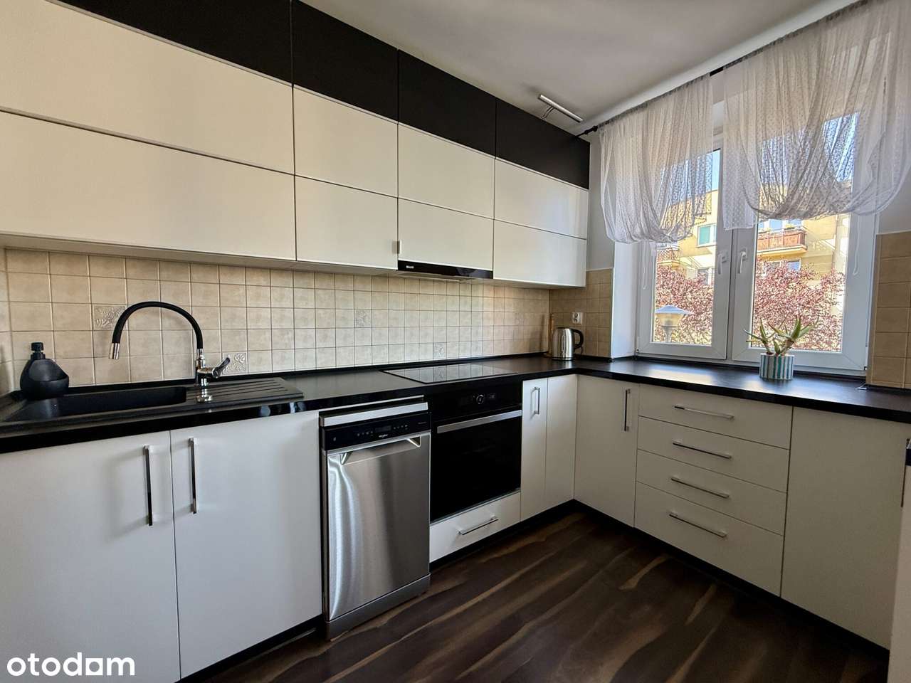 2 pokojowe mieszkanie z balkonem, 49m2, zgoda na zwierzęta, Złocień