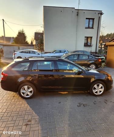 Skoda Octavia 1.6 TDI Ambition - 15