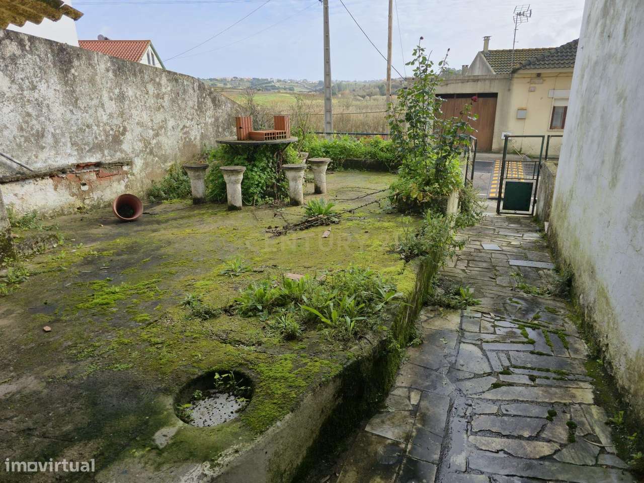 Moradia T3 para remodelar no Bombarral - Grande imagem: 4/17