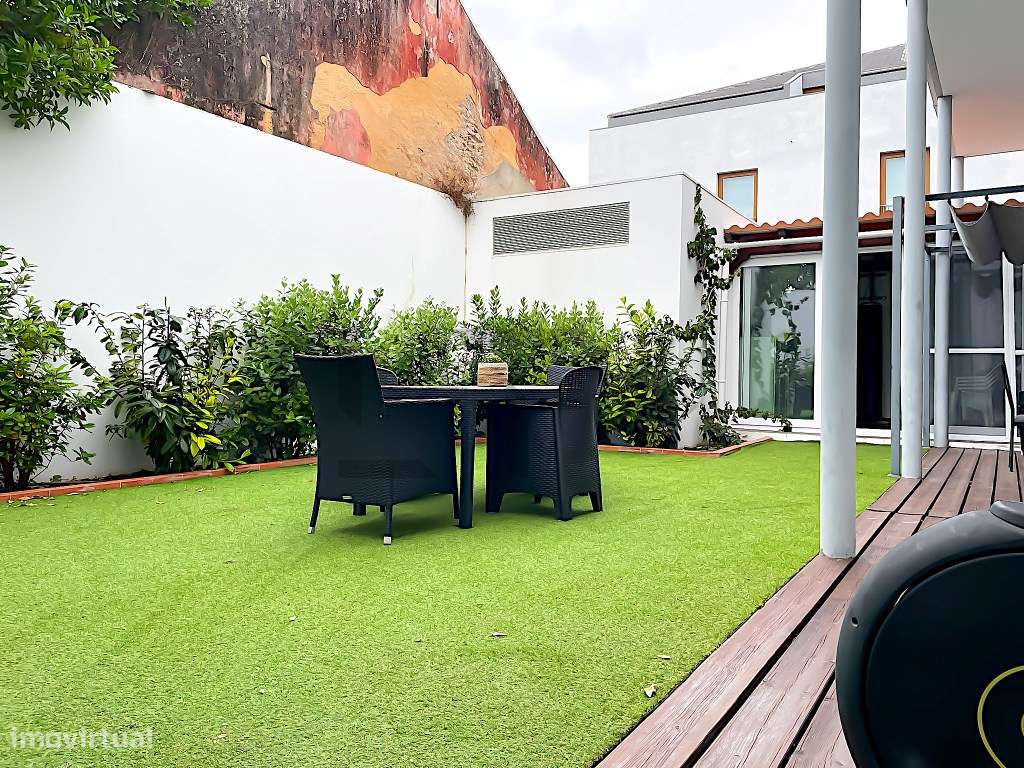 Apartamento T3+1 com Jardim Privado no Palácio Vila Garcia para Ven...-27