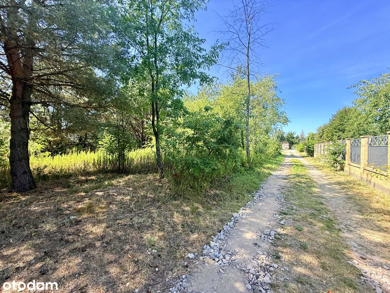 Działka budowlana w znakomitej lokalizacji, z szybkim dojazdem do W-wy-4