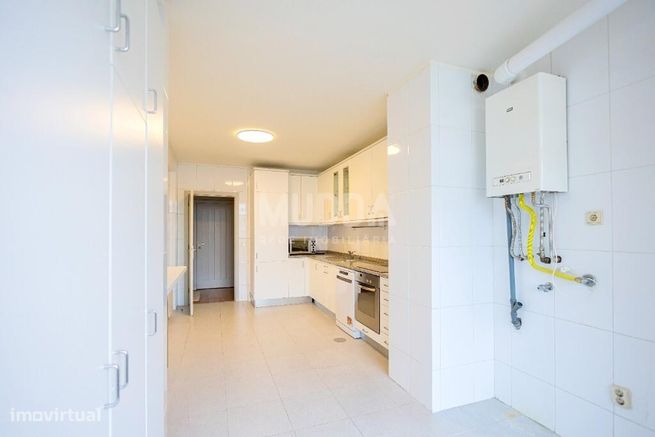 Apartamento T3 para venda - VISTA MAR - PRAIA-13