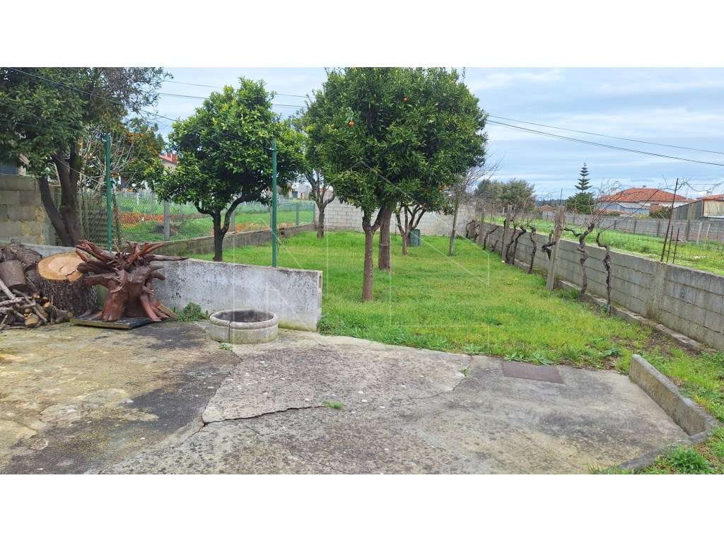 Excelente moradia t4 em Oiã-5