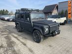 Land Rover Defender - 1