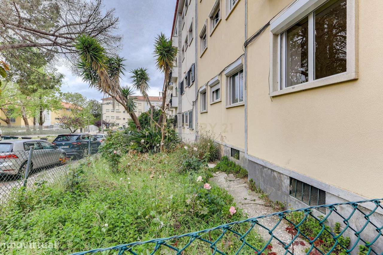 Apartamento T4 em Alvalade - Lisboa-19