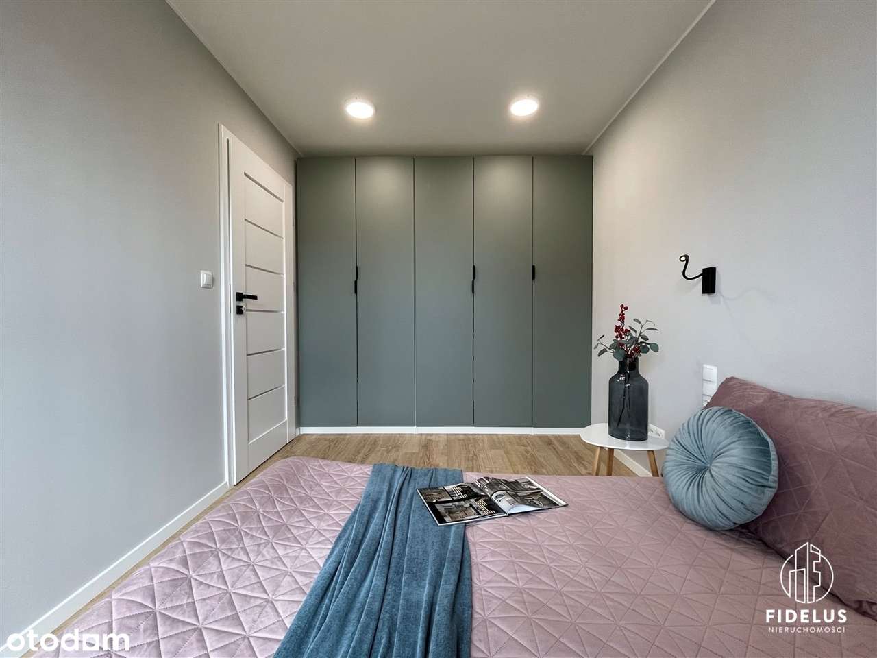 Dwupokojowe mieszkanie z ogródkiem-16