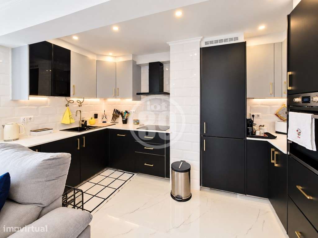 Apartamento renovado com 2 quartos em condomínio fechado | Areias d...-9