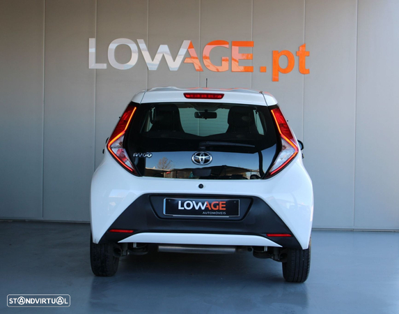 Toyota Aygo 1.0 X-Play - 24