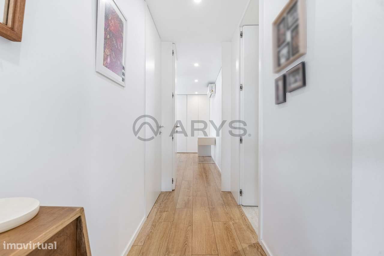 Apartamento T2 Semi-novo, em Tenões-13