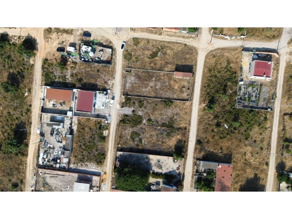 TERRENO COM 1.230m2 - PINHAL DAS FORMAS - PALMELA-11