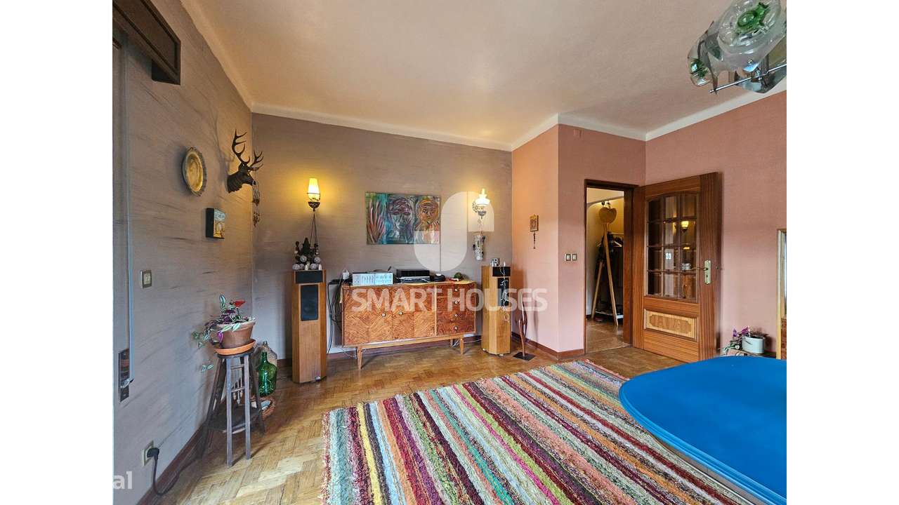 Moradia T3+1 em Avô c/ terreno-6