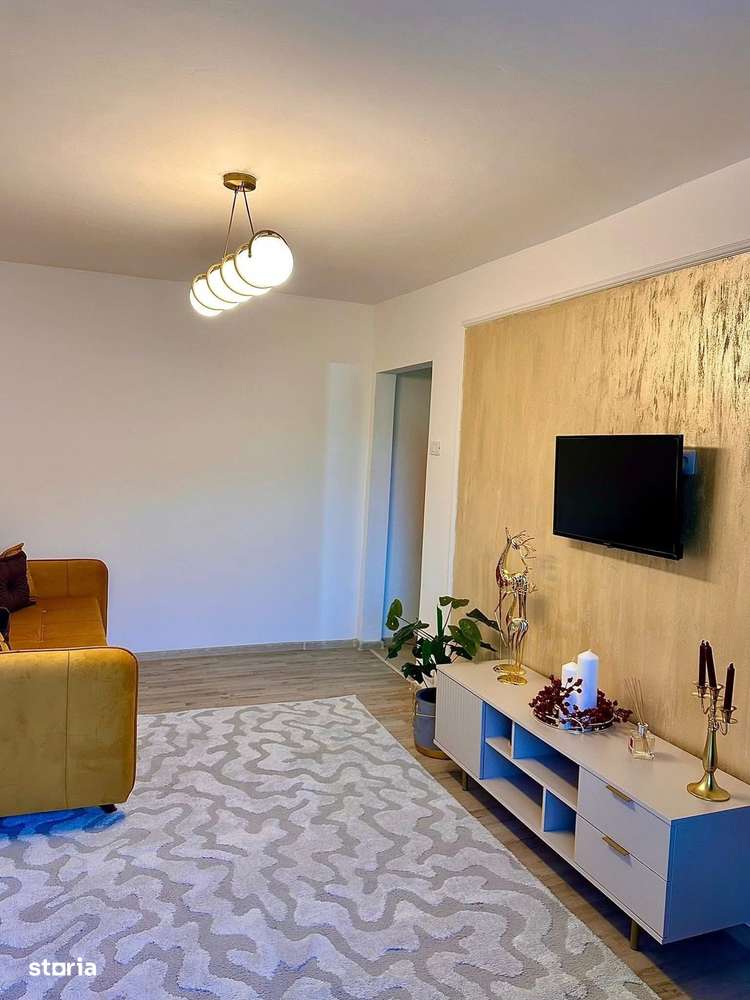 De vanzare 3 camere, complet renovat, mobilat și utilat, 59.900 euro-6