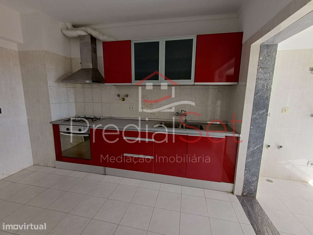 Apartamento T4  em Monte Belo Norte -Setúbal-32
