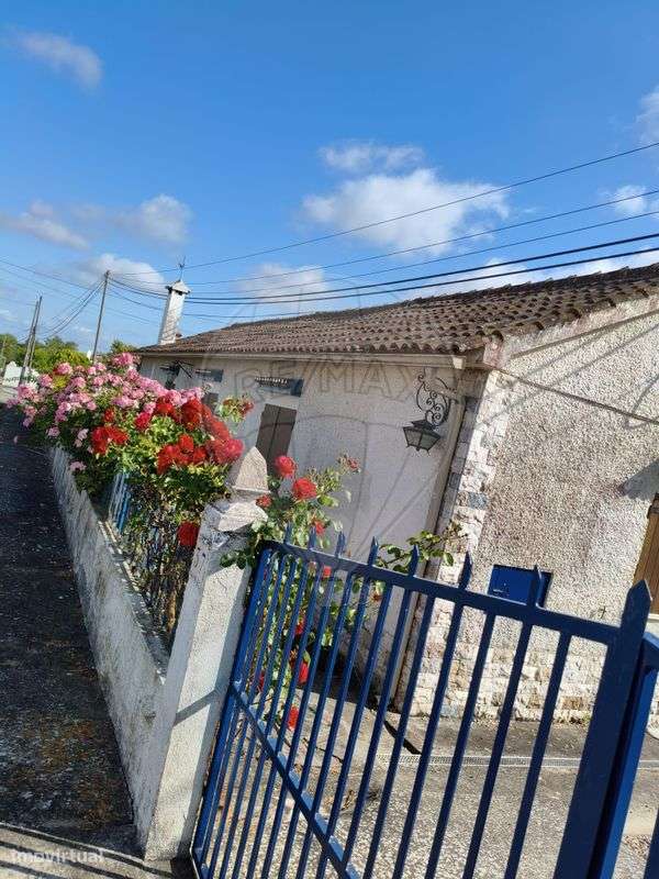 Moradia T3 para venda - Grande imagem: 2/4