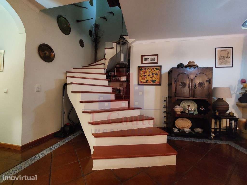 Apartamento T4+1 duplex em Caldas da Rainha-10