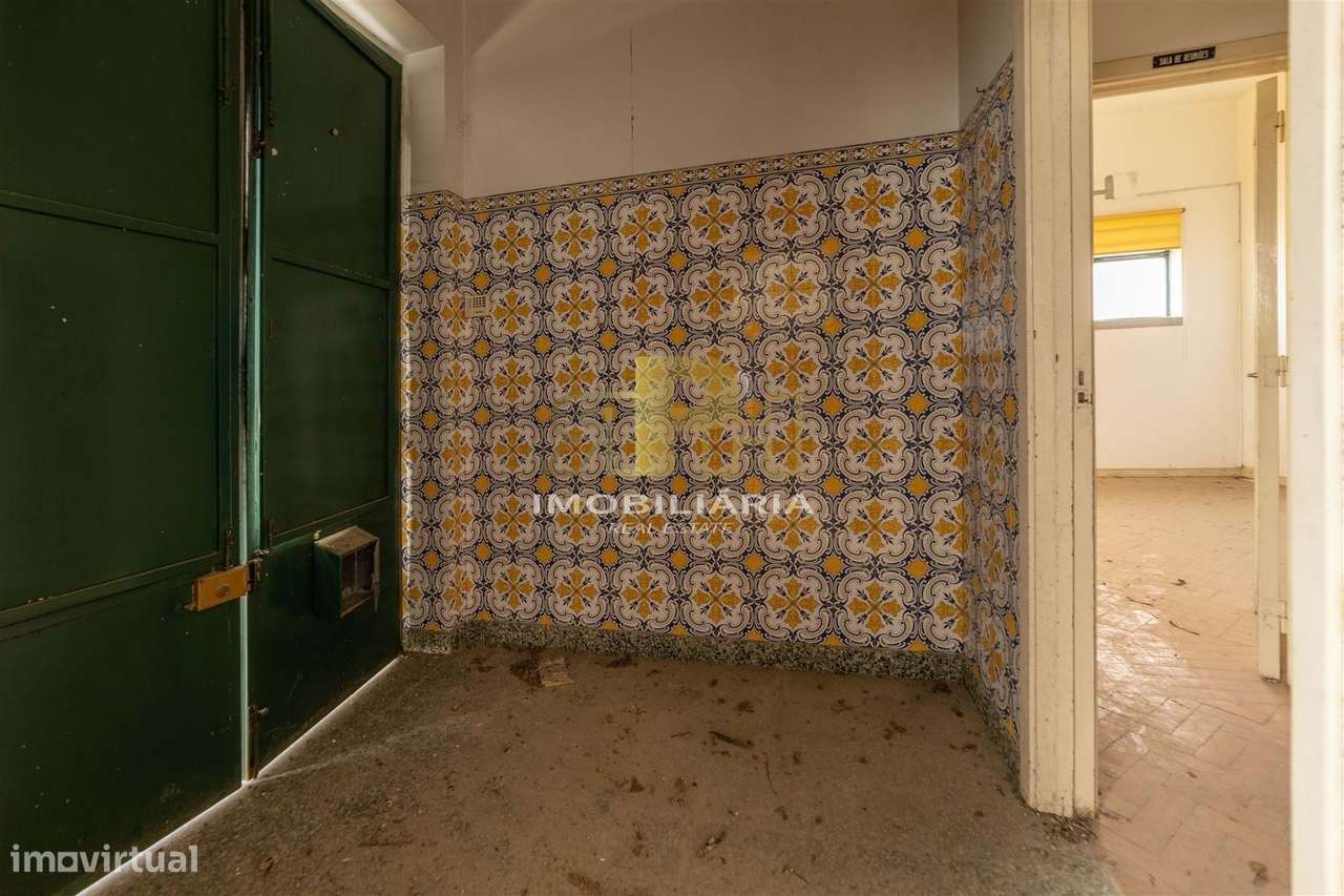 Armazém T6 Venda em Alcanhões,Santarém-26