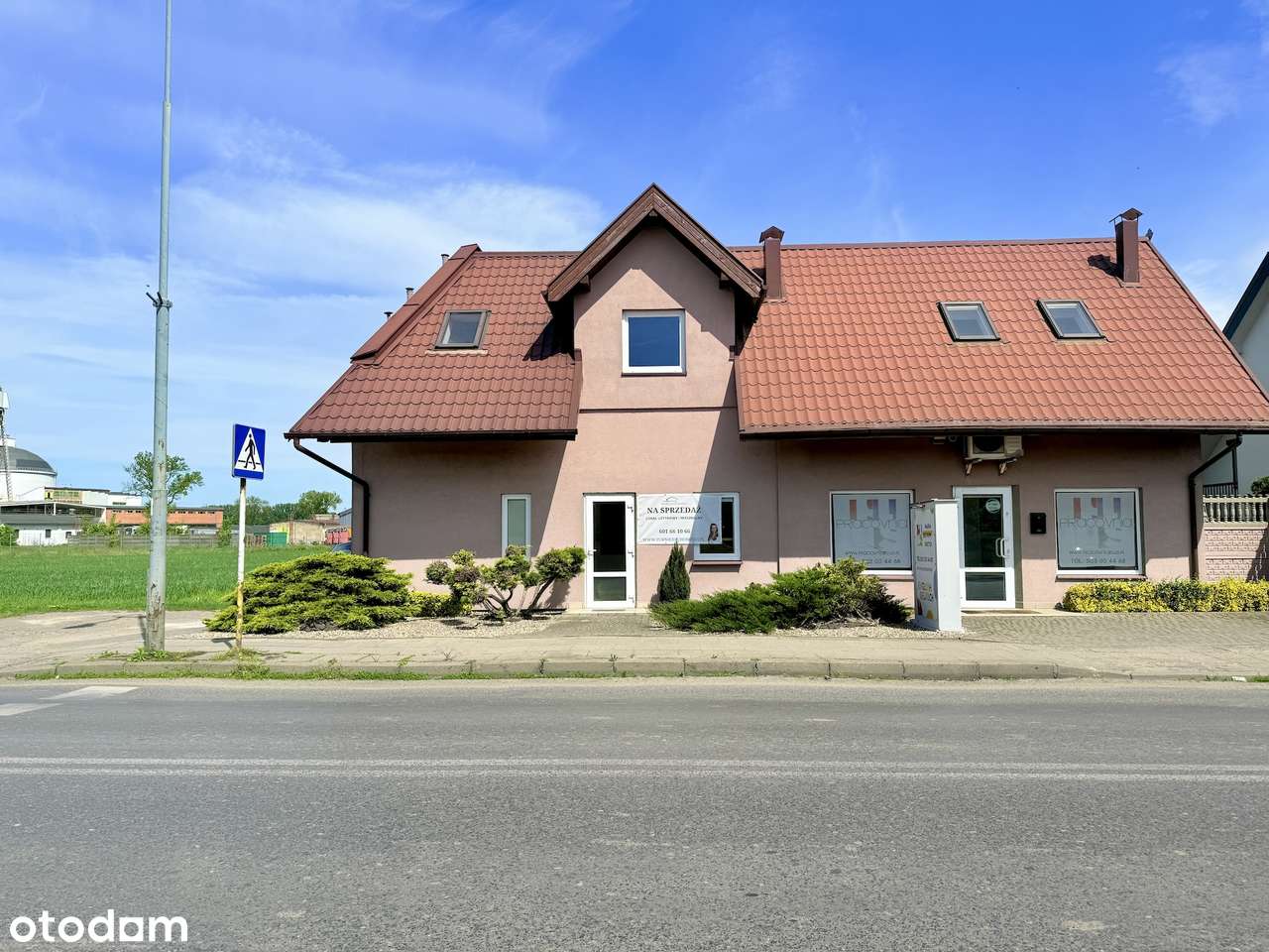 Budynek z dwoma niezależnymi lokalami mieszkalnymi | Opalenica,-0