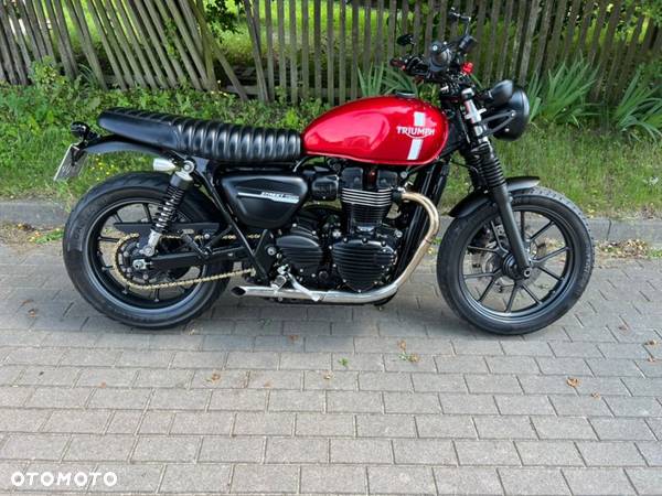 Triumph Bonneville - 3