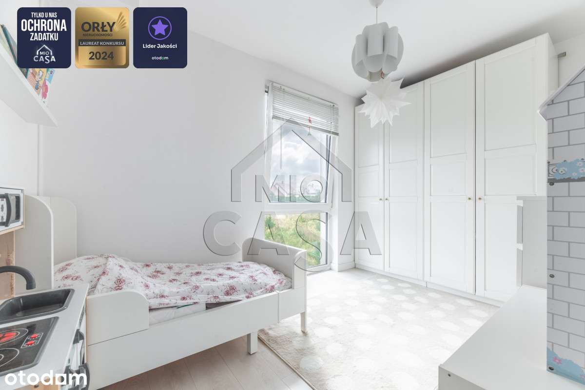 Urocze M4 z Dużym Tarasem i Prywatnym Parkingiem-11