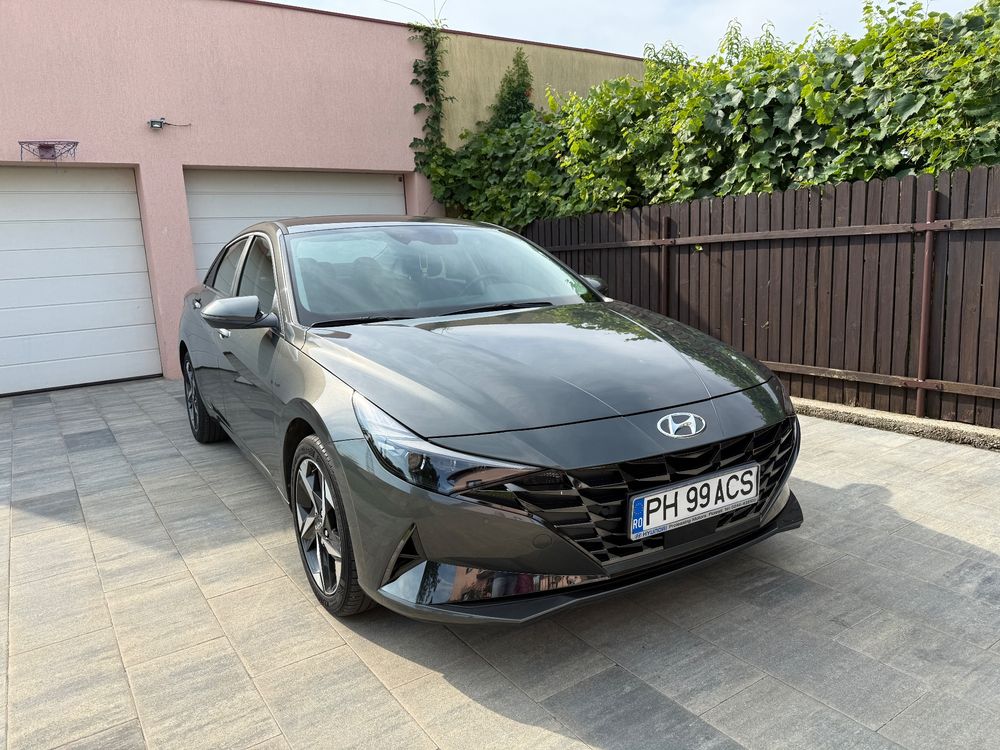 Hyundai Elantra VII [2020 - Prezent] 1.6 l 123 CP CVT Exclusive 2021