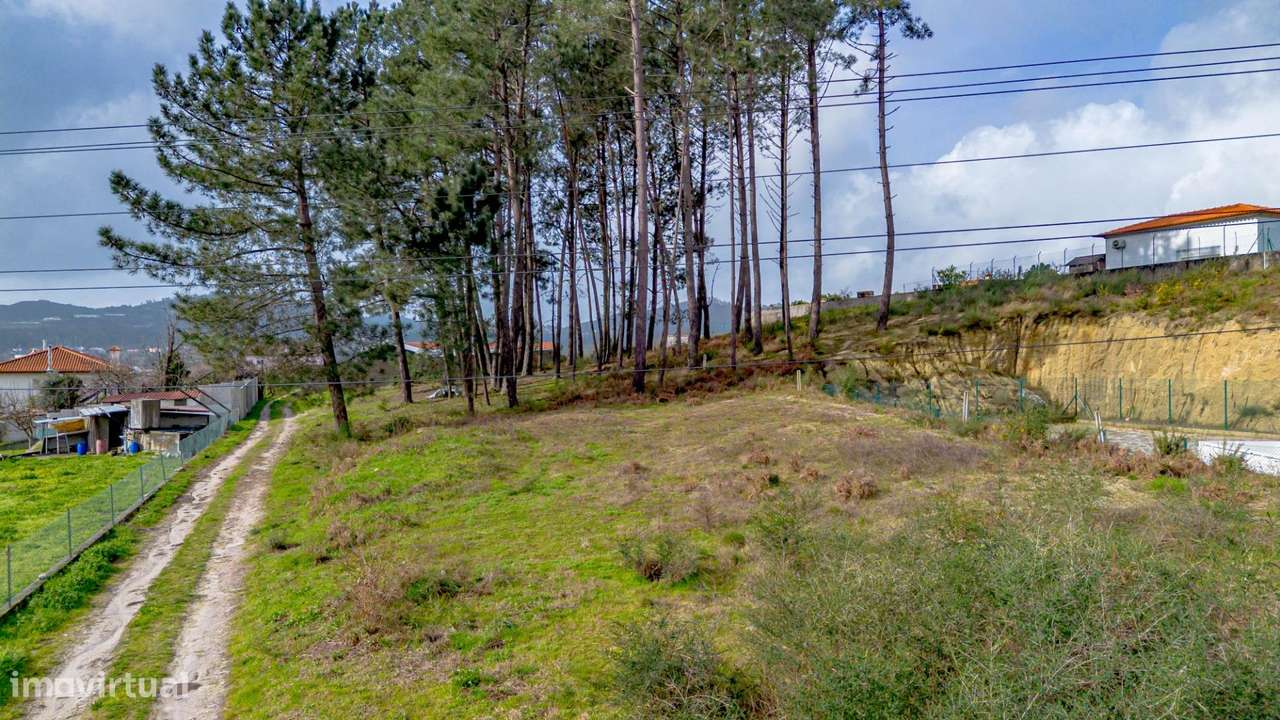 Terreno de Construção na rua Lamas de Couto, Fregim, Amarante-1