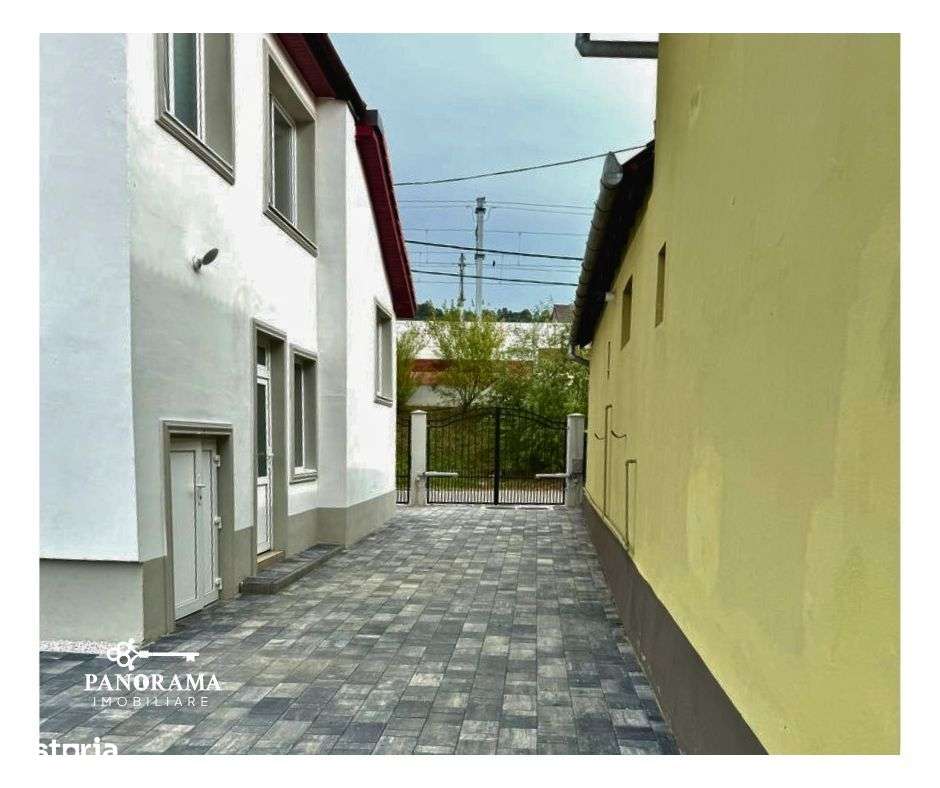 Casă cu două locuințe independente, ideală pentru familie extinsă - Imagine principală: 4/20