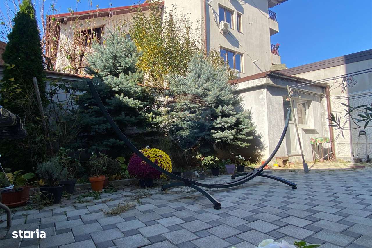 Apartament deosebit 3 camere, decomandat, vanzare, 100mp curte proprie - Imagine principală: 5/20