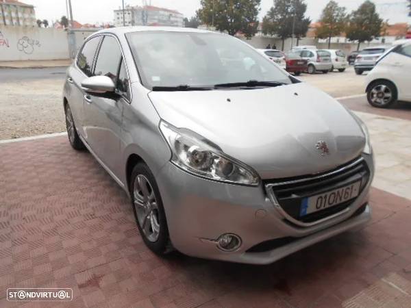 Peugeot 208 1.2 VTi Allure - 2