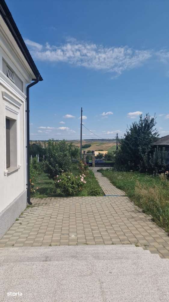 Casă renovată complet 2022 Cristesti - Imagine principală: 3/9