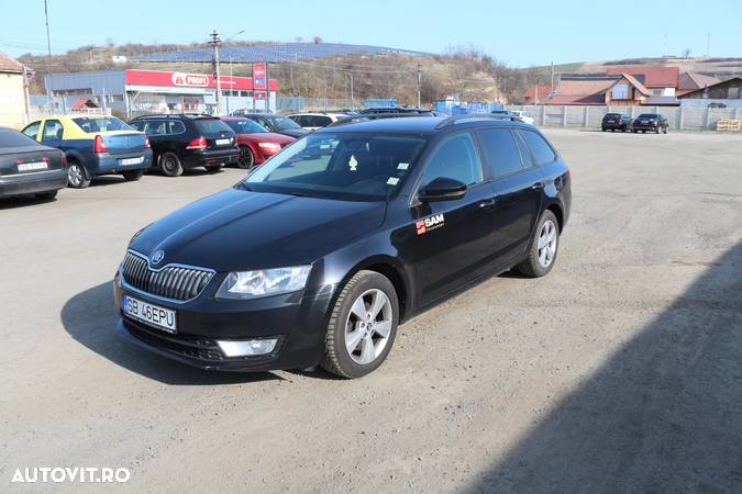 Skoda Octavia - 1