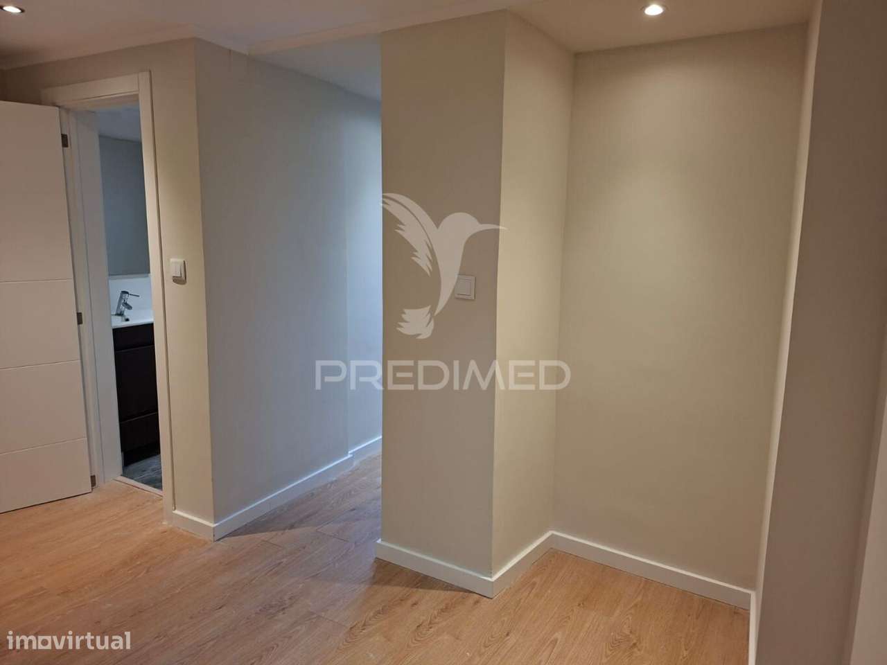 Apartamento T2 com Pátio Privativo exterior. - Grande imagem: 4/27