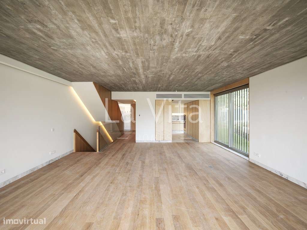 Moradia T4+1 em exclusivo condomínio privado, com vista para o mar,...-26