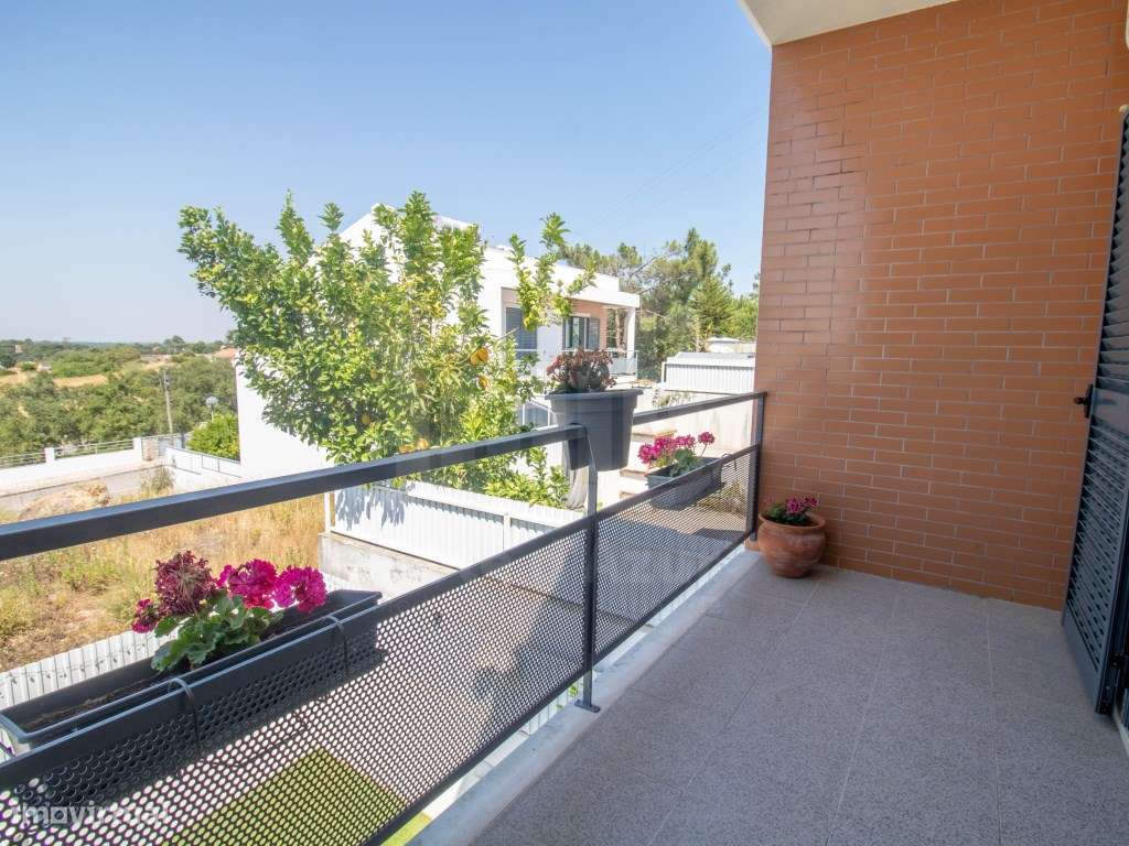 Moradia T3 Remodelada - Venda Nova, Sesimbra-19