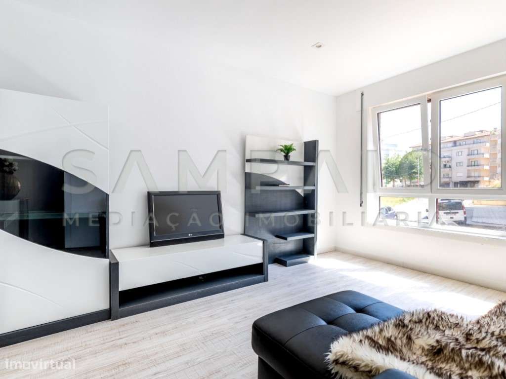 Apartamento T2- Valbom!-22