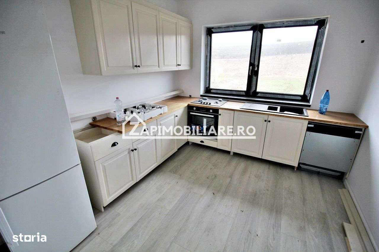 Casa la cheie cu gard,4 camere,2 bai,528mp teren, zona Penny - Imagine principală: 4/8