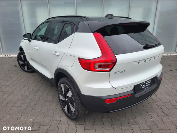 Volvo XC 40 Recharge Twin AWD Plus - 15