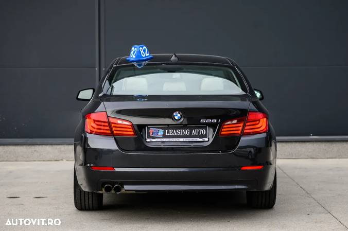 BMW Seria 5 528i Aut. - 5