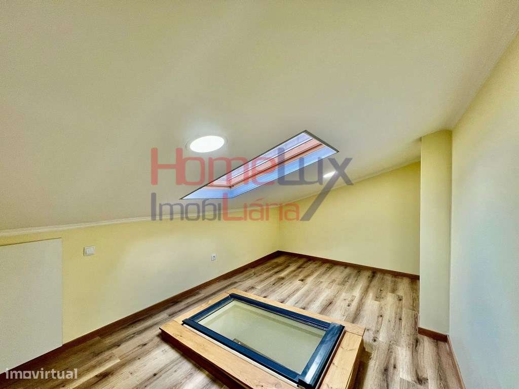 Moradia T4+1 em São Roque-28