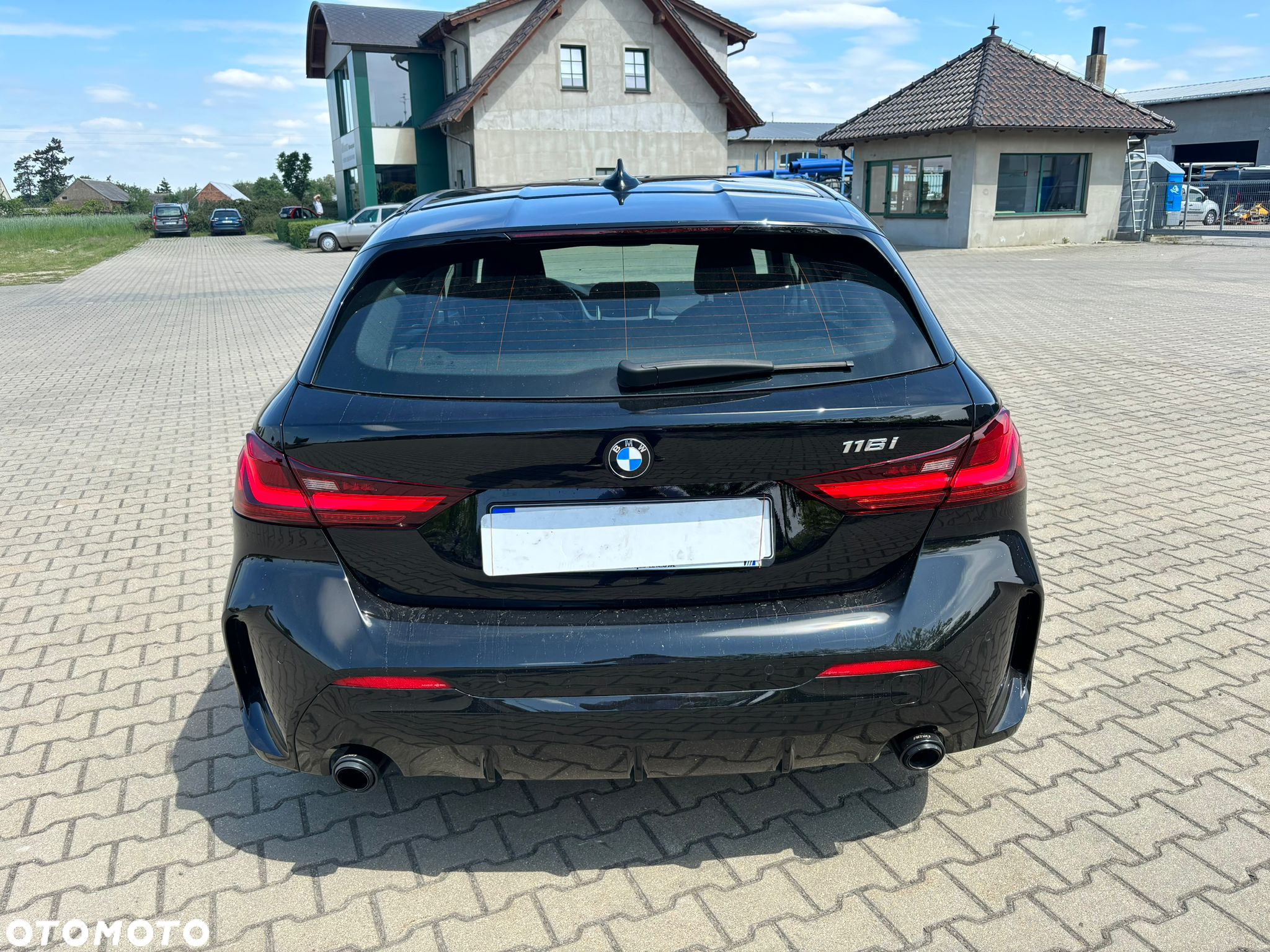 BMW Seria 1 116i - 23