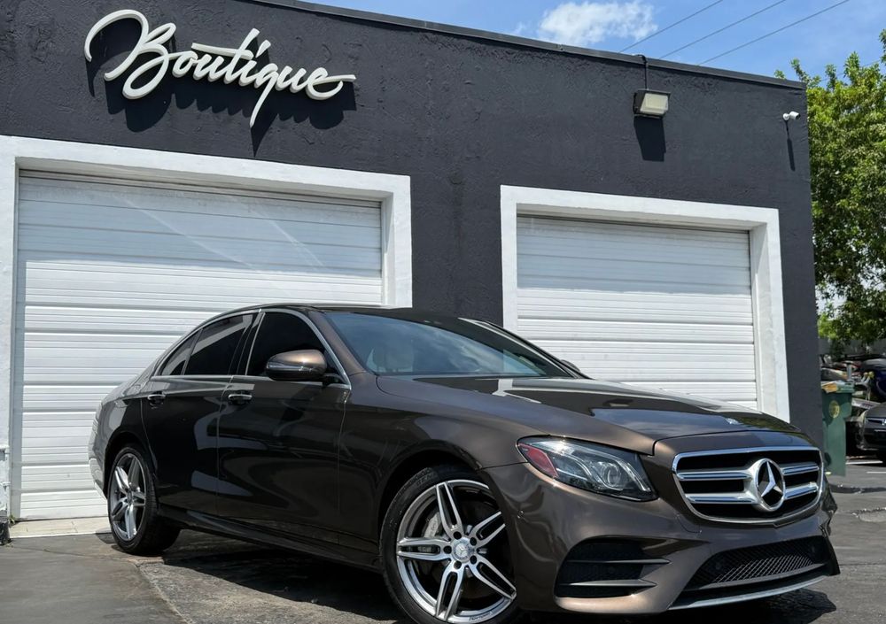 Mercedes-Benz E W213 (2016-2023) 300 9G-TRONIC AMG Line 2018