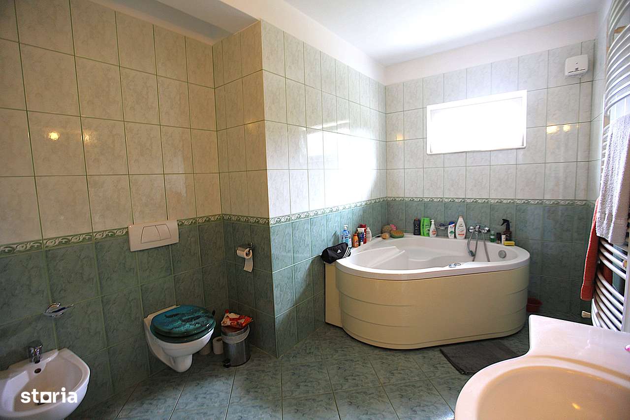 Vila deosebita in cartierul Tractorul-7