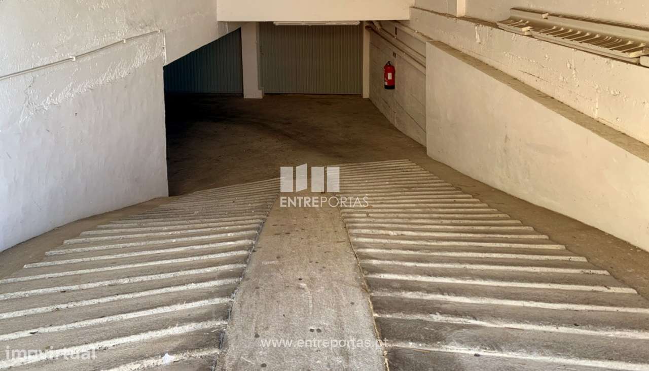Garagem para venda, Vila Praia de Âncora, Caminha - Grande imagem: 5/7