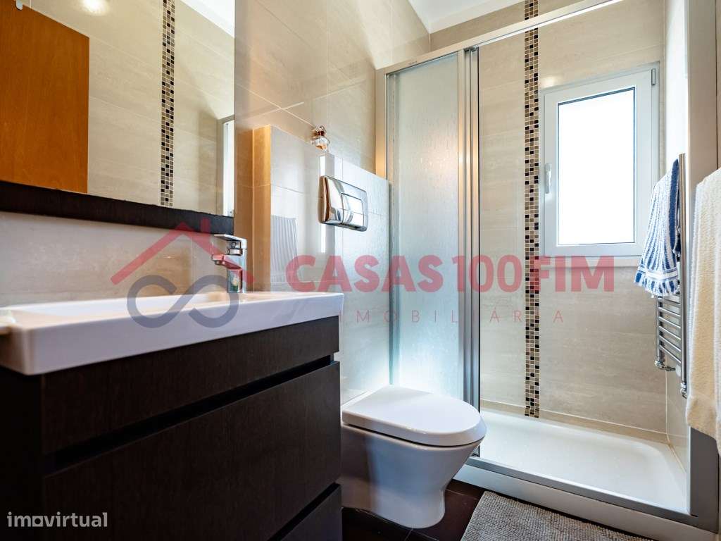 Oportunidade Moradia Individual T4 Azoia - Leiria-10