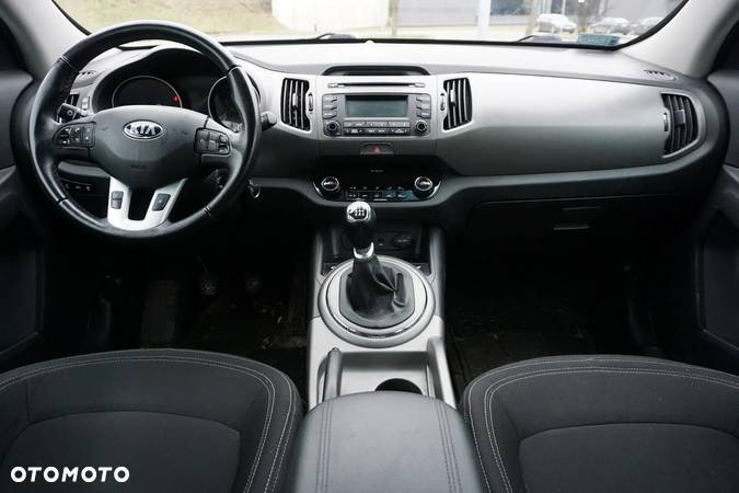 Kia Sportage 2.0 CRDI 4WD Attract - 11