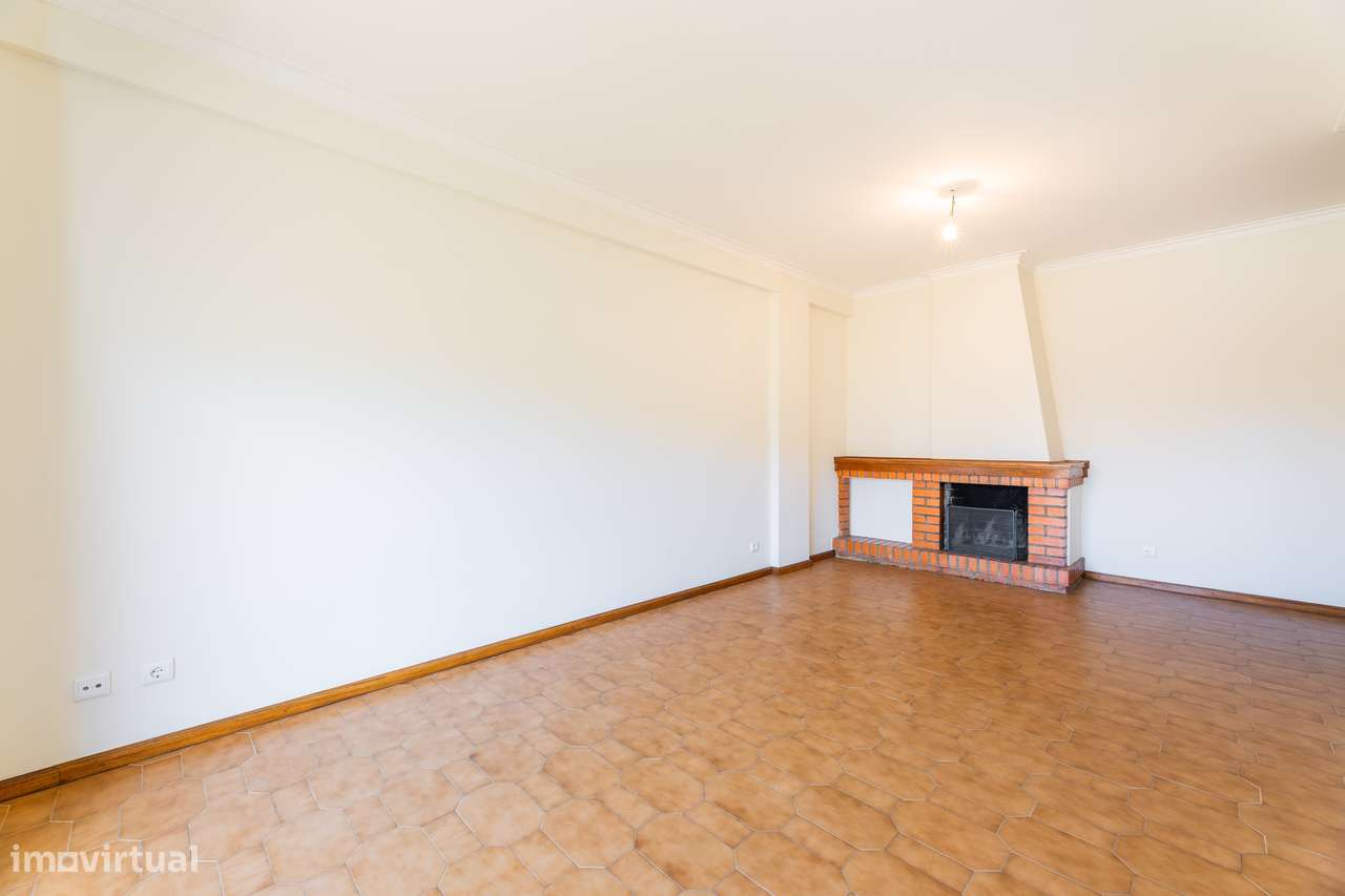 Apartamento T3 em S. Vicente-19