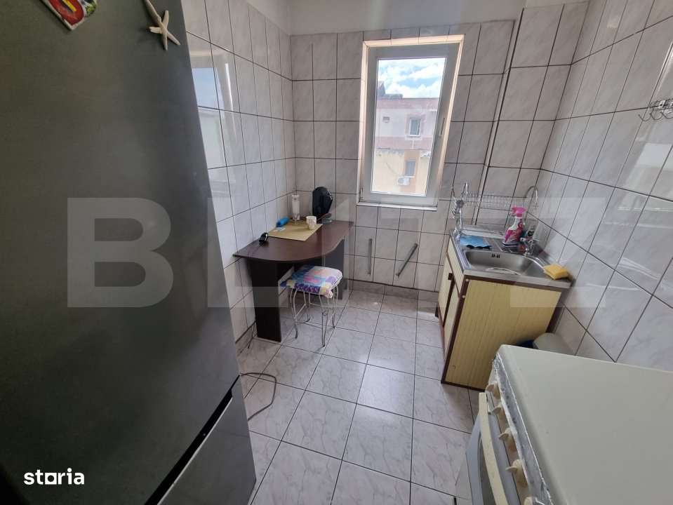 Apartament de vanzare, cu 2 camere semidecomandat, 38 mp, zona Craiovi - Imagine principală: 4/7